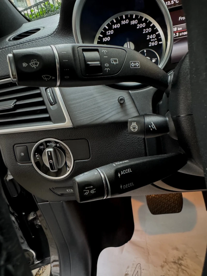 Mercedes-Benz GL 350 ДИСТРОНИК/360/МАСАЖИ/ОБДУХВАНЕ/ПАНО/АМГ/160, 000КМ, снимка 9 - Автомобили и джипове - 52561564