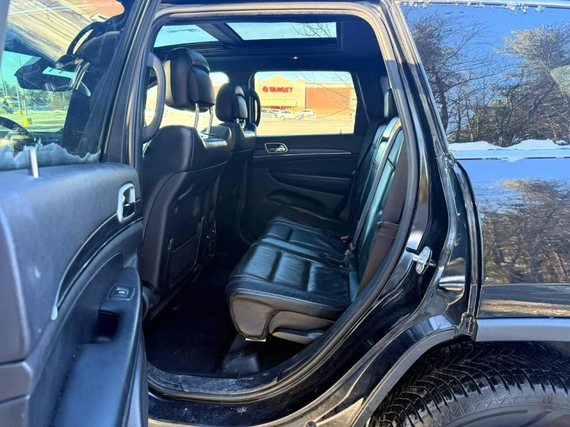 Jeep Grand cherokee, снимка 12 - Автомобили и джипове - 53210227