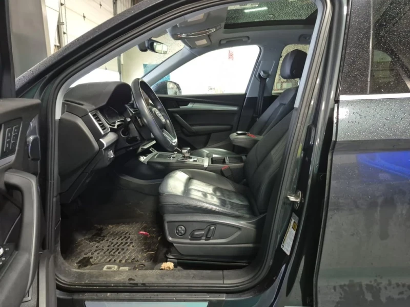 Audi Q5 * PROGRESSIV * CARFAX * ЦЕНА ДО БГ, снимка 10 - Автомобили и джипове - 53328472