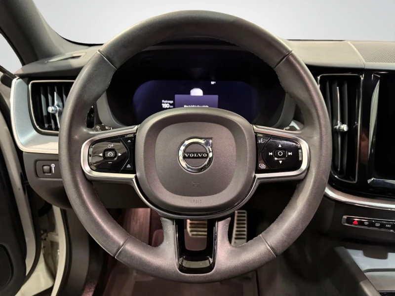 Volvo XC60 B6 AWD С РЕГИСТРАЦИЯ&АВТО КРЕДИТ, снимка 8 - Автомобили и джипове - 53573116