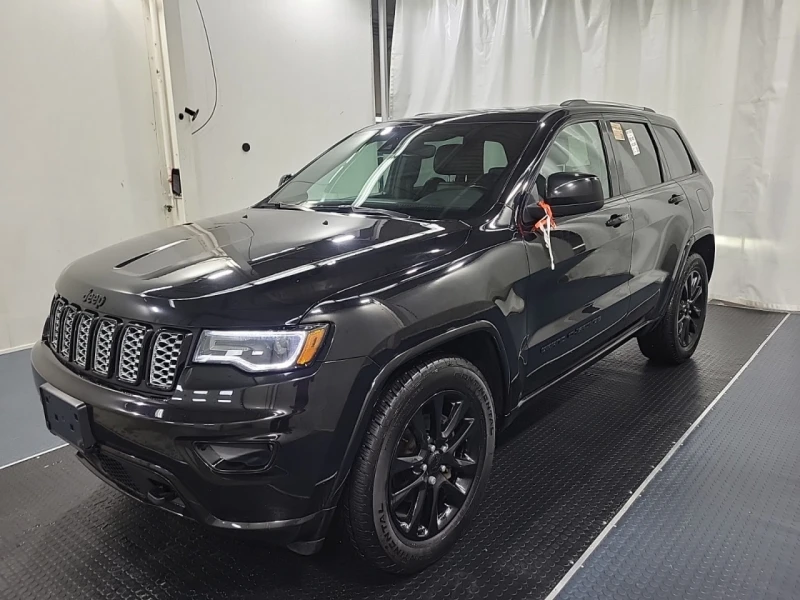 Jeep Grand cherokee 2020 ALTITUDE * АВТО КРЕДИТ* * ПЕРФЕКТНА* - 33000 лв. - 99004116 1