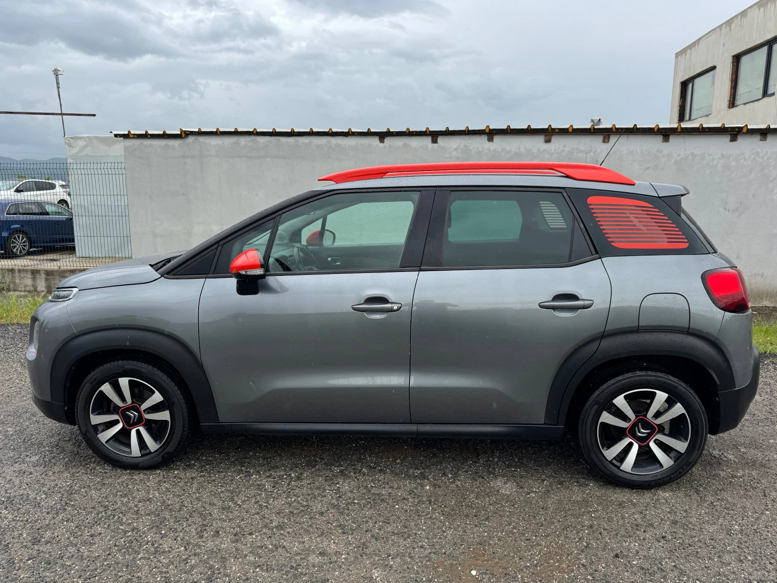 Citroen C3 Aircross 1.2i * FULL* EURO 6B*  - изображение 8