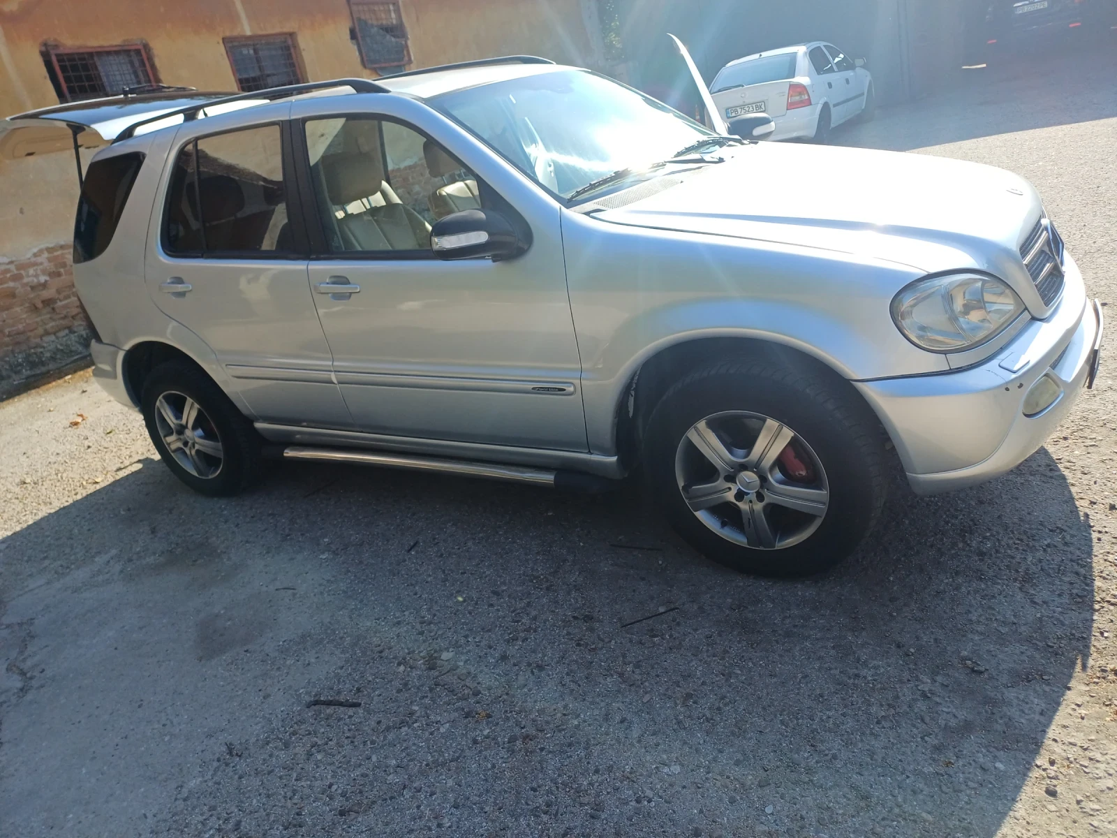 Mercedes-Benz ML 270  - изображение 6