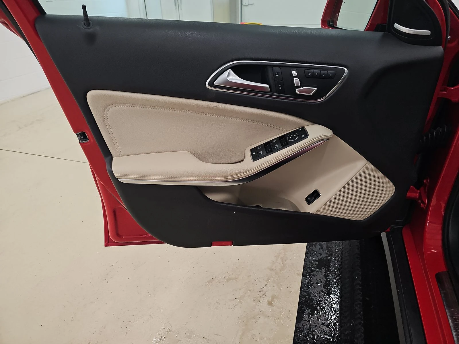 Mercedes-Benz GLA 2018* HARMAN* KEYLESS GO* PANO* * .*  | Mobile.bg   13