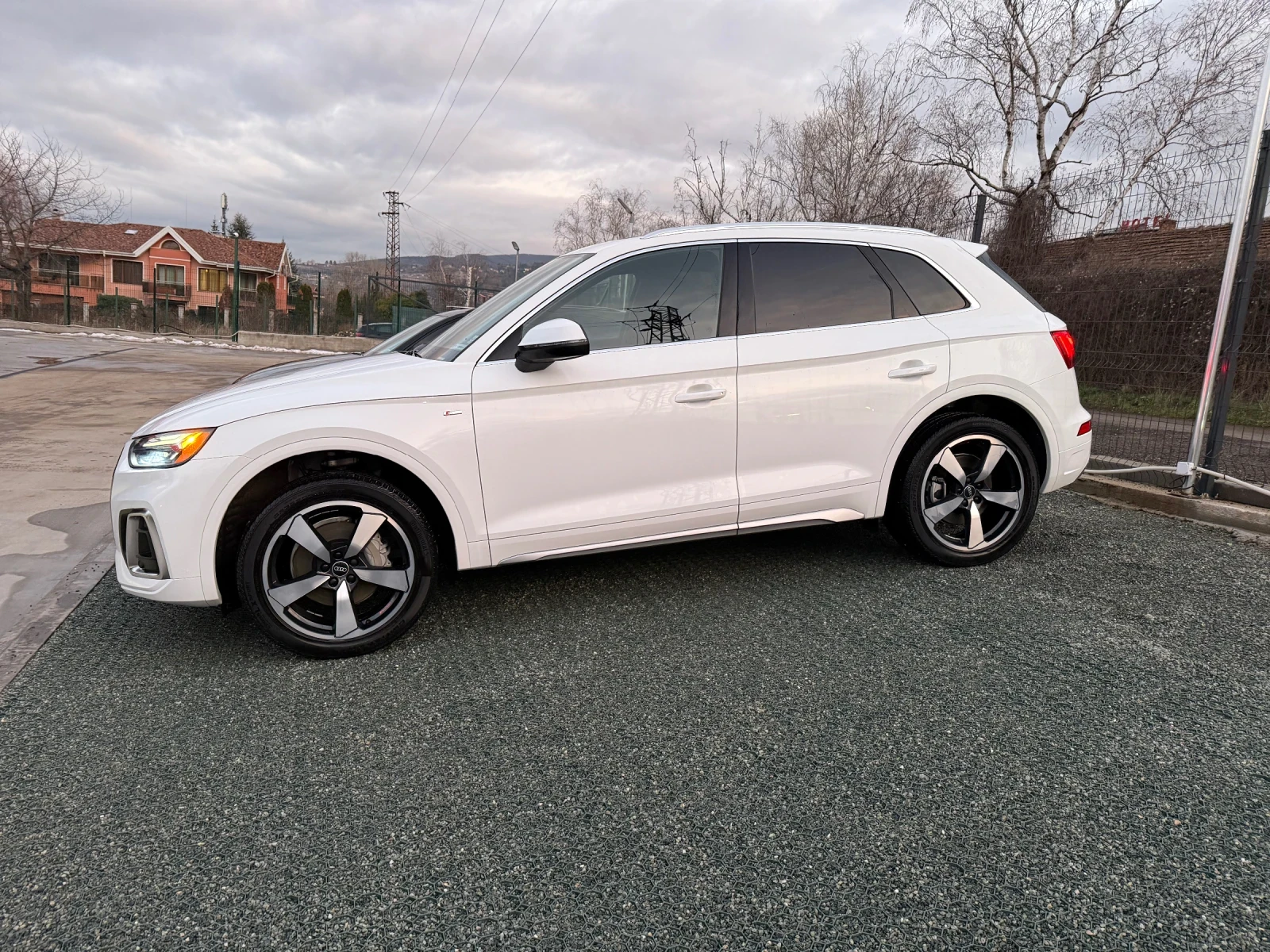 Audi Q5 45 TFSI Quattro S Line  - изображение 2