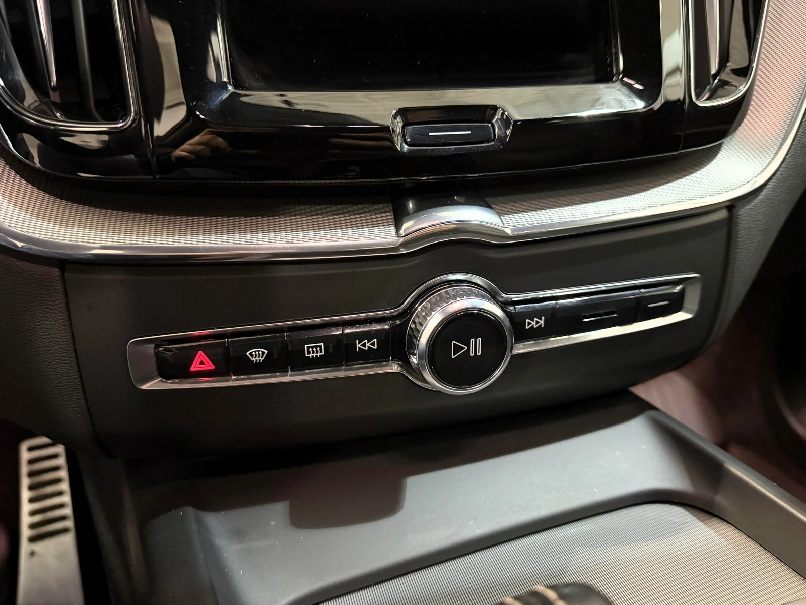 Volvo XC60 B6 AWD � �����������&���� ������ | Mobile.bg � ����������� 13