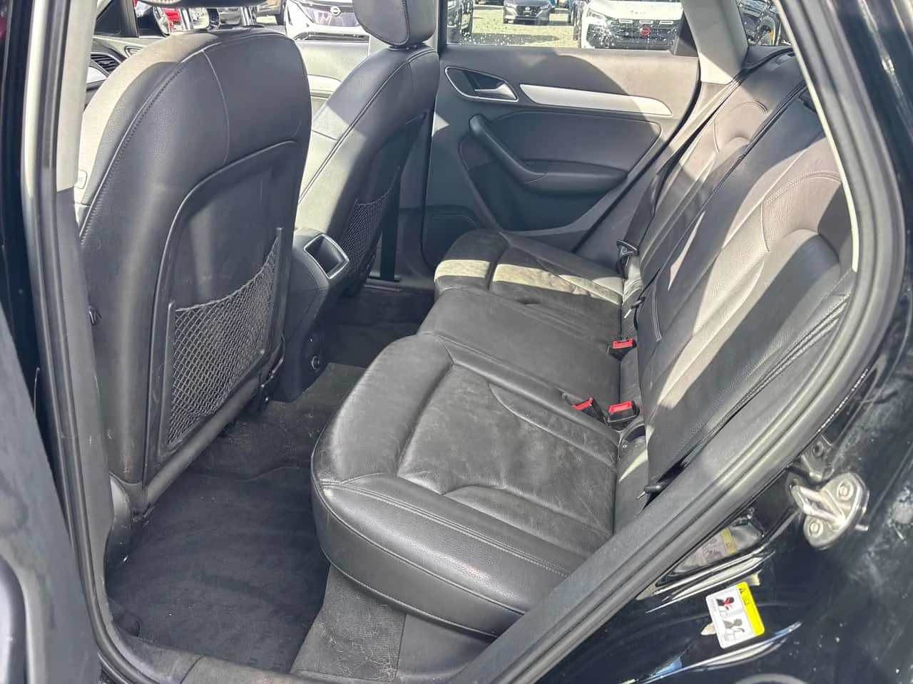 Audi Q3 * Komfort * CARFAX * ЦЕНА ДО БГ - изображение 10