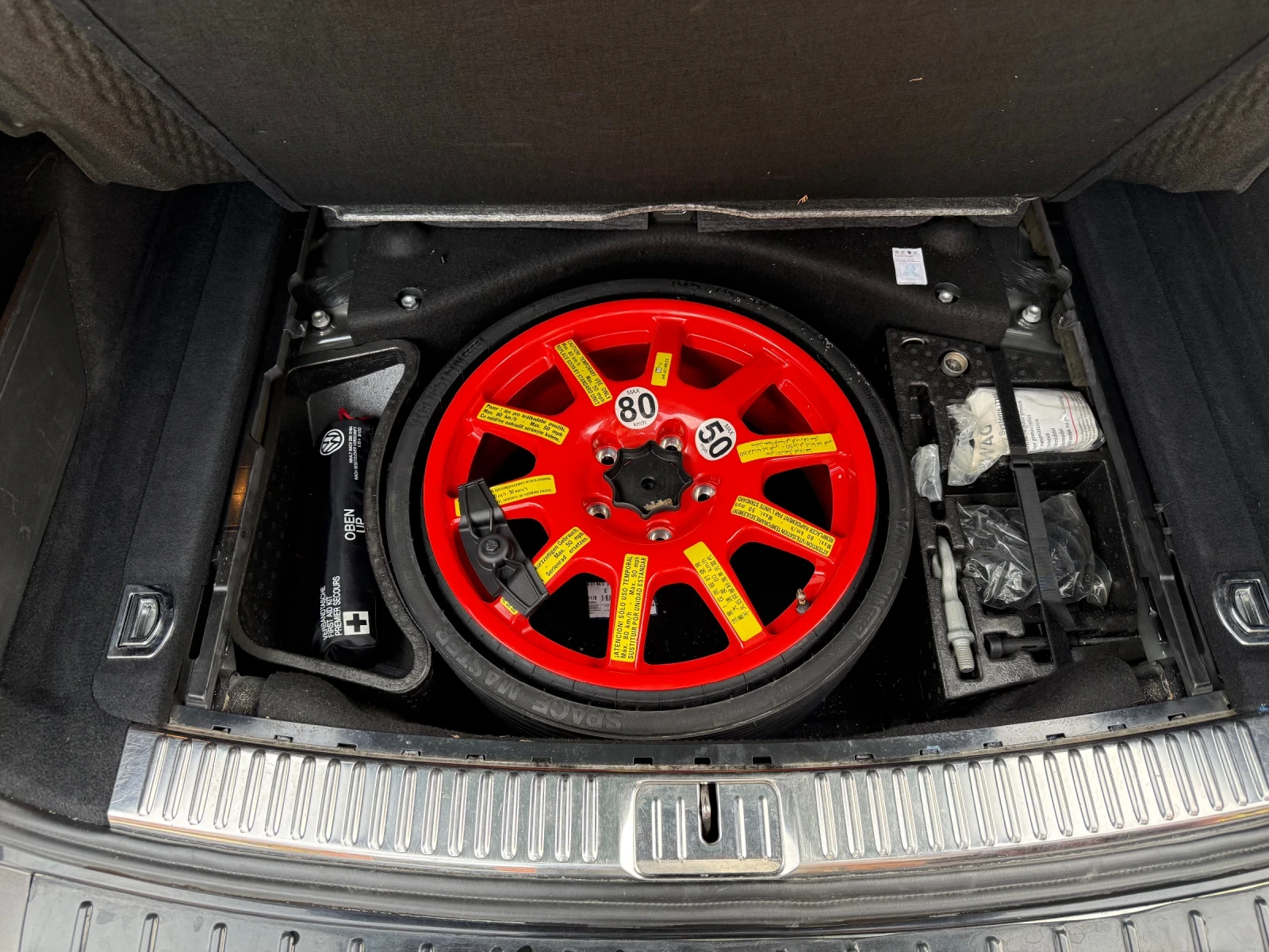 VW Touareg  V6 TDI BMT 4MOTION , снимка 16 - Автомобили и джипове - 54204708