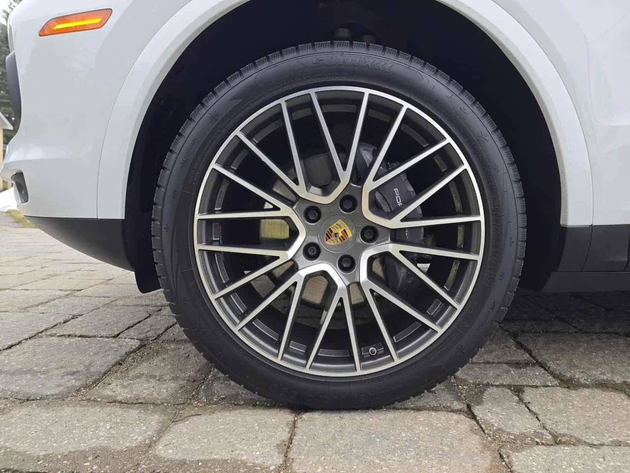 Porsche Cayenne  CARFAX, снимка 8 - Автомобили и джипове - 54662299
