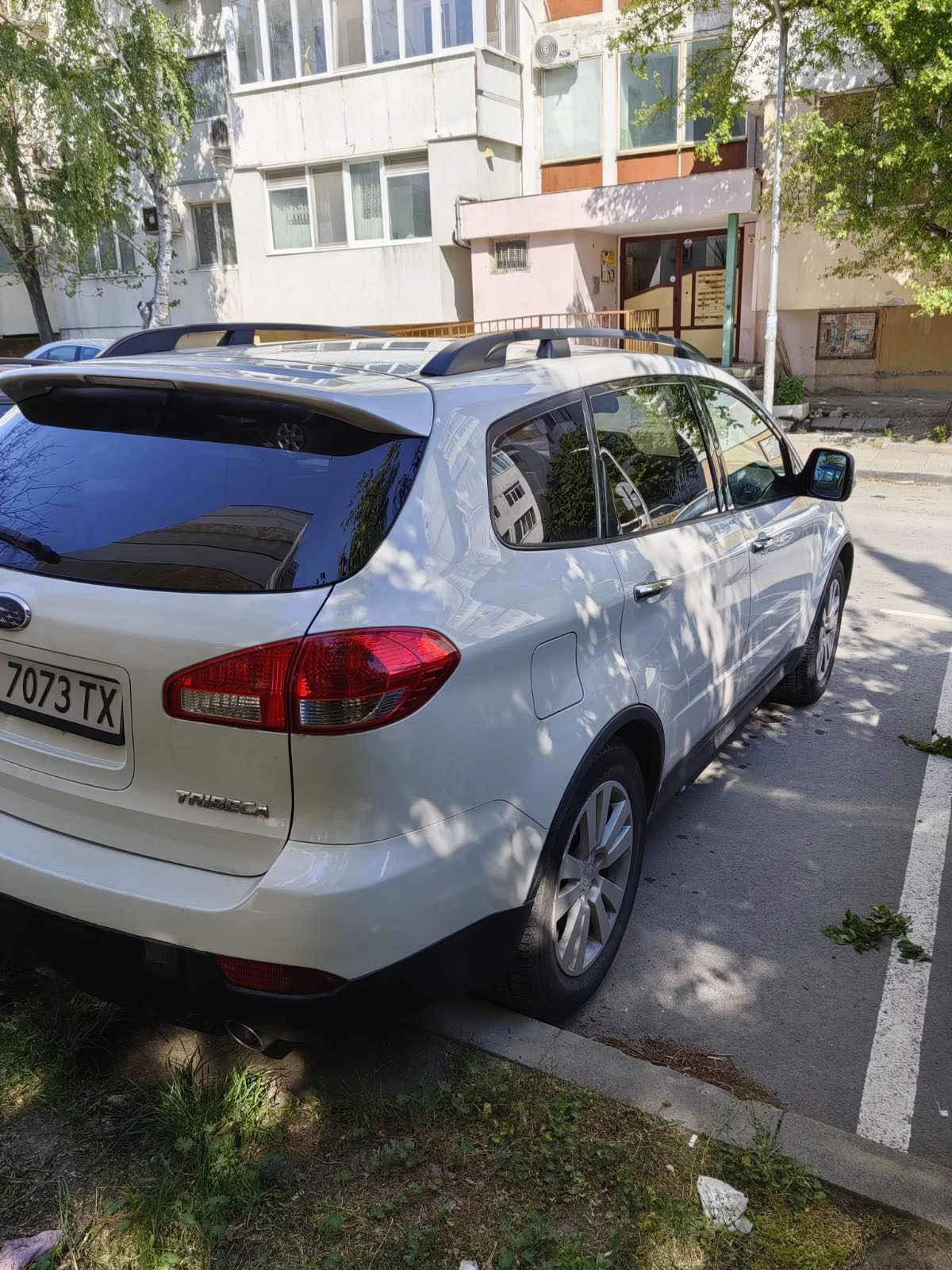 Subaru B10 Tribeka Limited Газ/Бензин, снимка 5 - Автомобили и джипове - 54973552