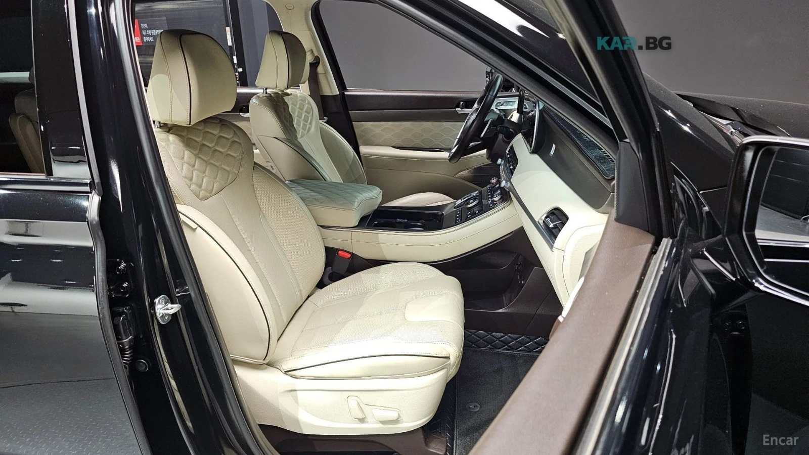 Hyundai Palisade * 360* ПАНО* KEYLESS* Camera* ПОДГРЕВ* , снимка 10 - Автомобили и джипове - 55133312