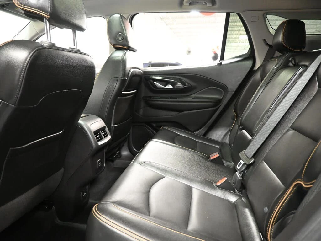Gmc Terrain AT4 * АвтоКредит * (ЦЕНА ДО БГ), снимка 17 - Автомобили и джипове - 55468890