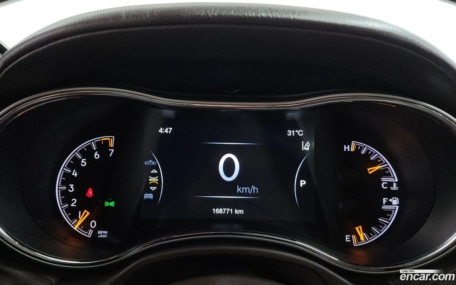 Jeep Grand cherokee OVERLAND 4X4 3.6 8ZF ДИСТРОНИК ОБДУХВАНЕ CARPLAY, снимка 9 - Автомобили и джипове - 55484011