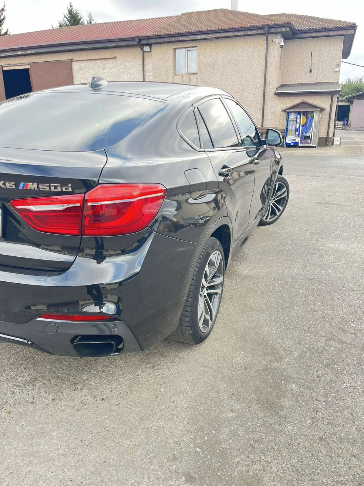 BMW X6, снимка 11 - Автомобили и джипове - 56257399