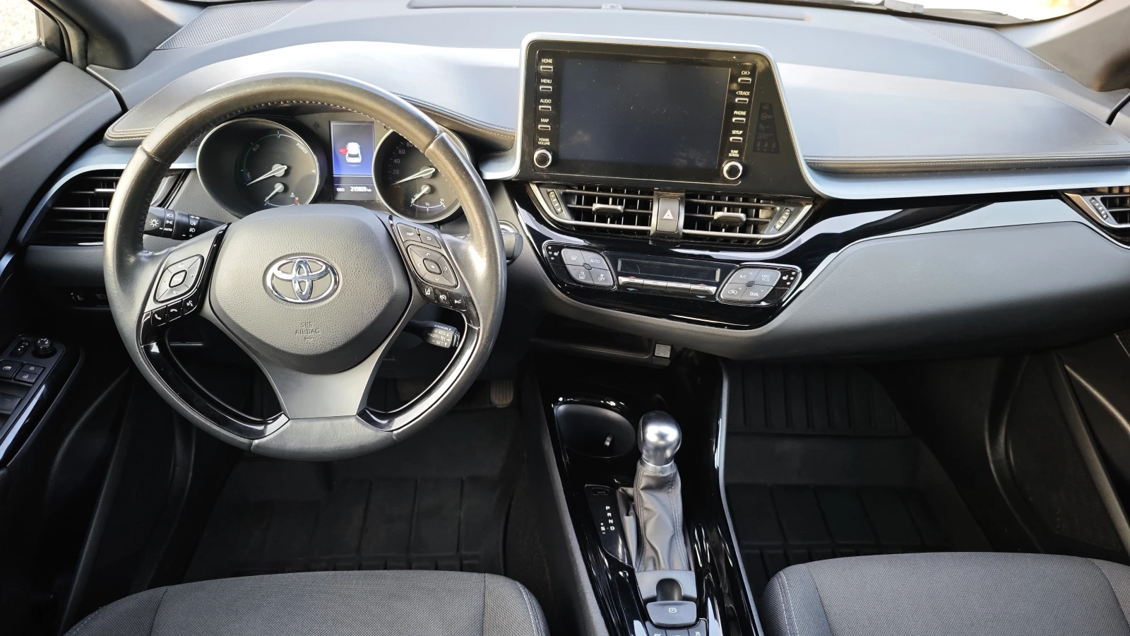 Toyota C-HR ������� ������/������ �������/������� �������� | Mobile.bg � ����������� 12