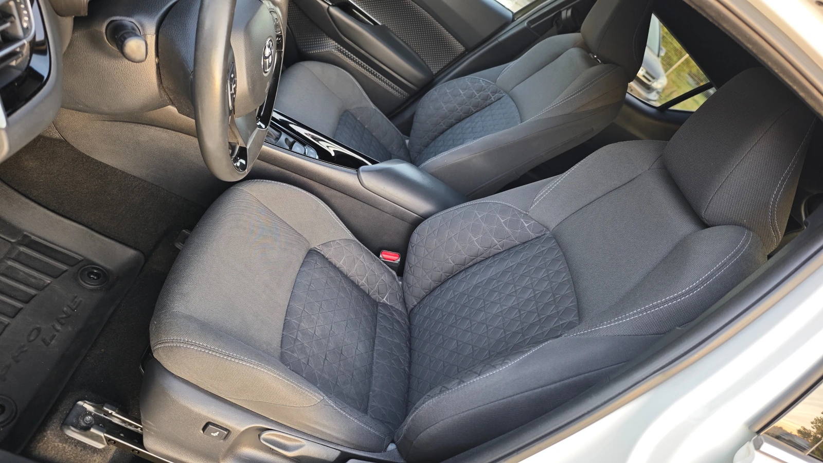 Toyota C-HR ������� ������/������ �������/������� �������� | Mobile.bg � ����������� 15