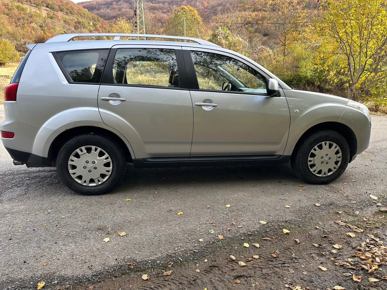 Peugeot 4007, снимка 5 - Автомобили и джипове - 56718739