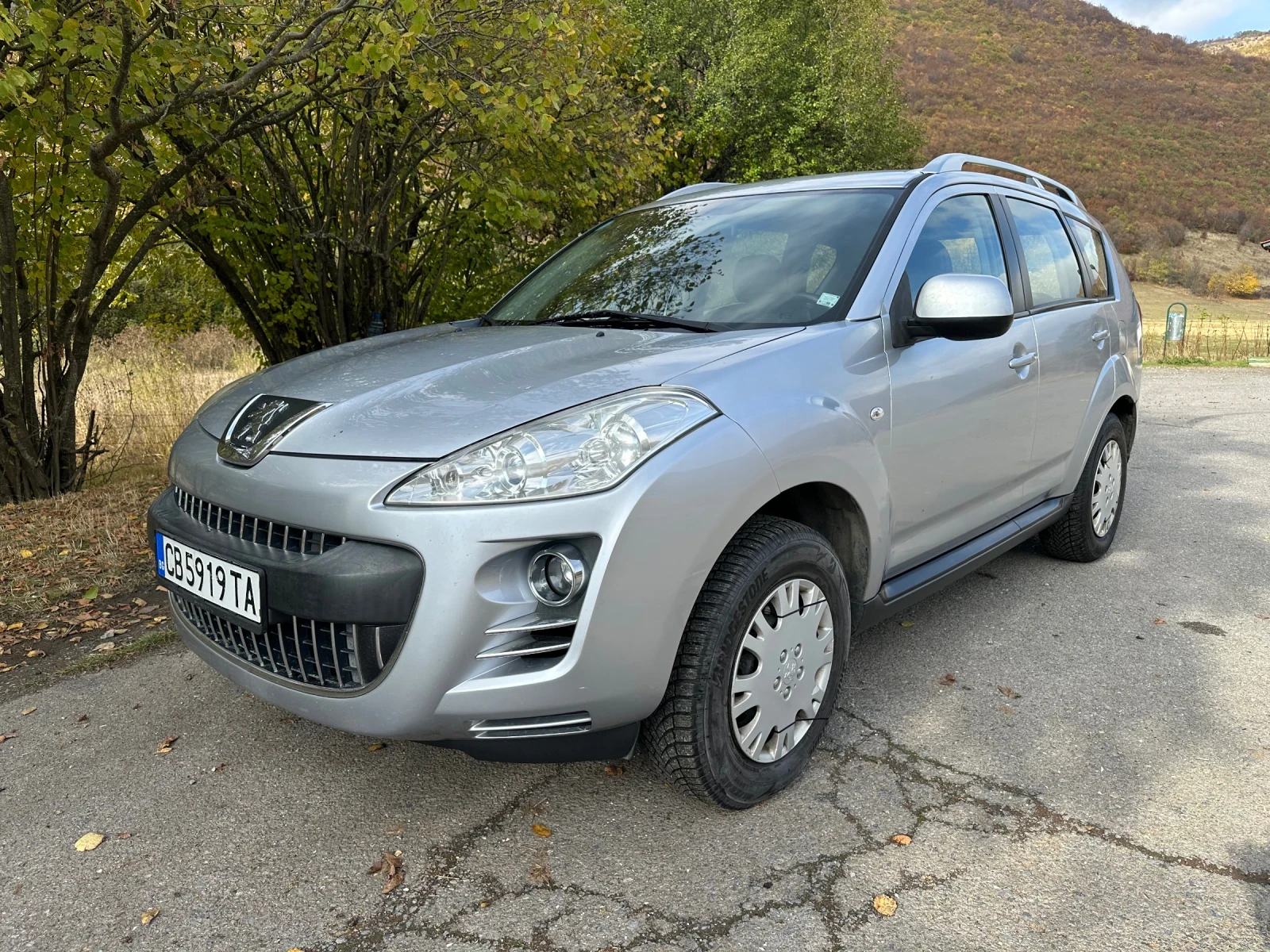 Peugeot 4007, снимка 2 - Автомобили и джипове - 56718739