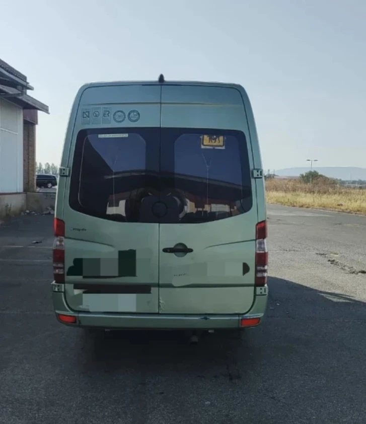 Mercedes-Benz Sprinter 518, снимка 9 - Бусове и автобуси - 53832545