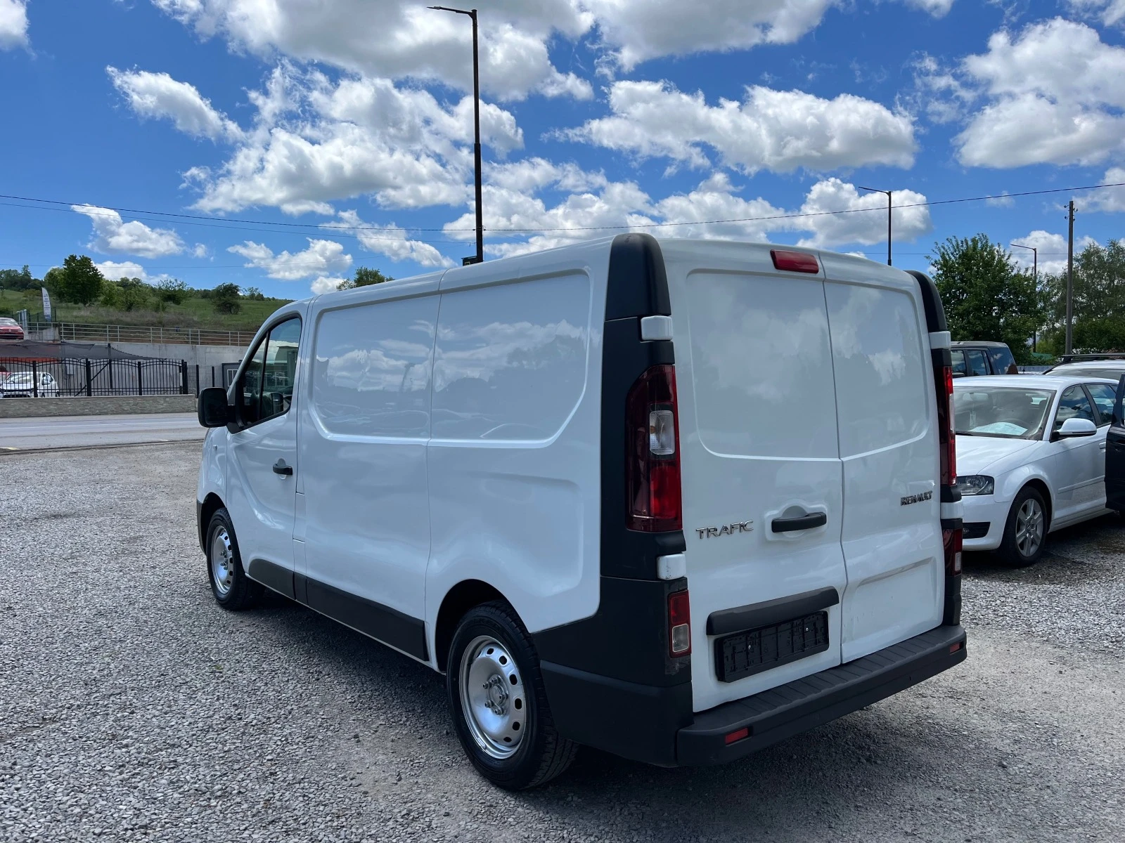 Renault Trafic 1.6DCI  EURO 5B  - изображение 5