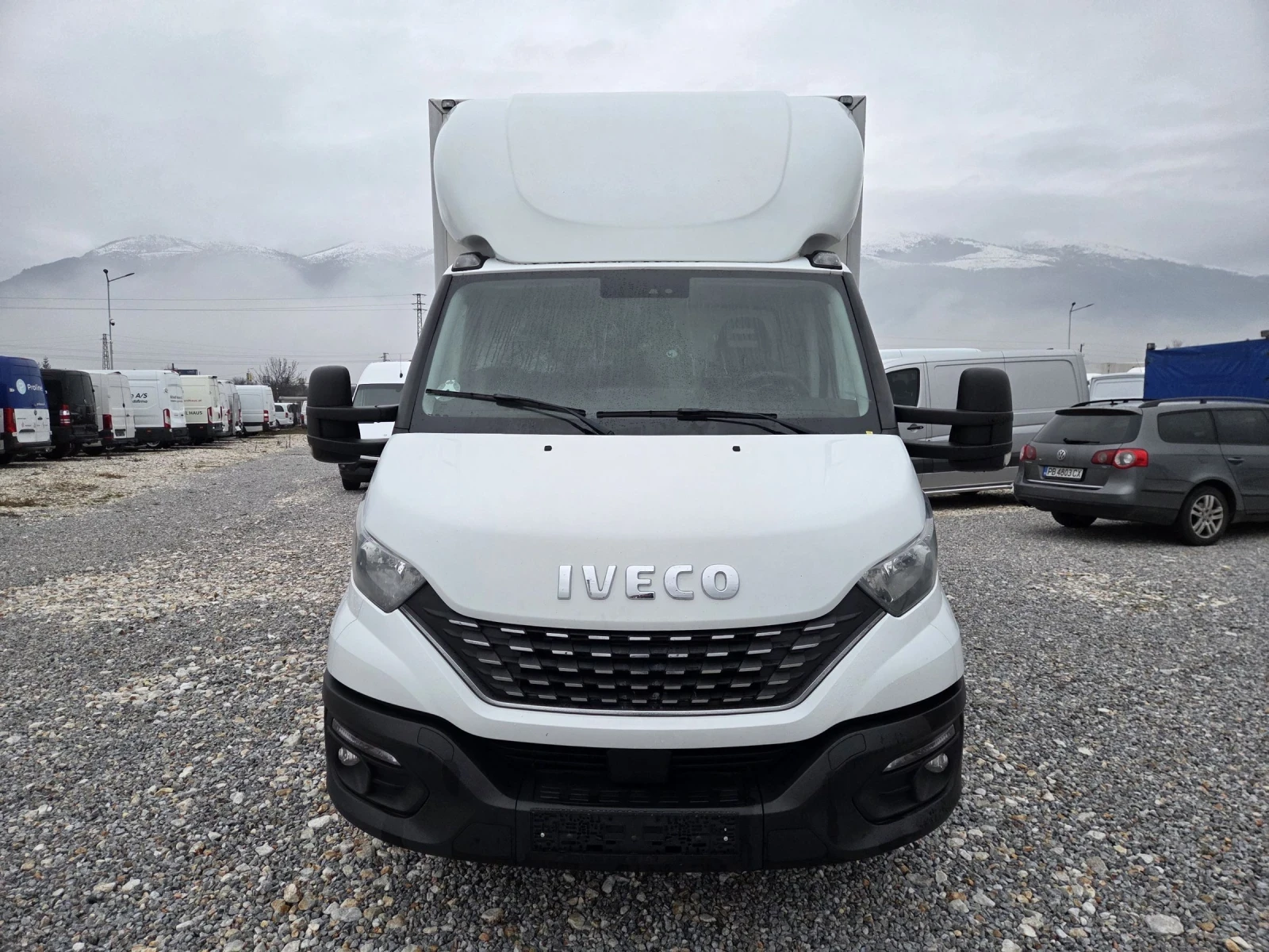 Iveco Daily 35s14, Клима, Падащ борд - изображение 8