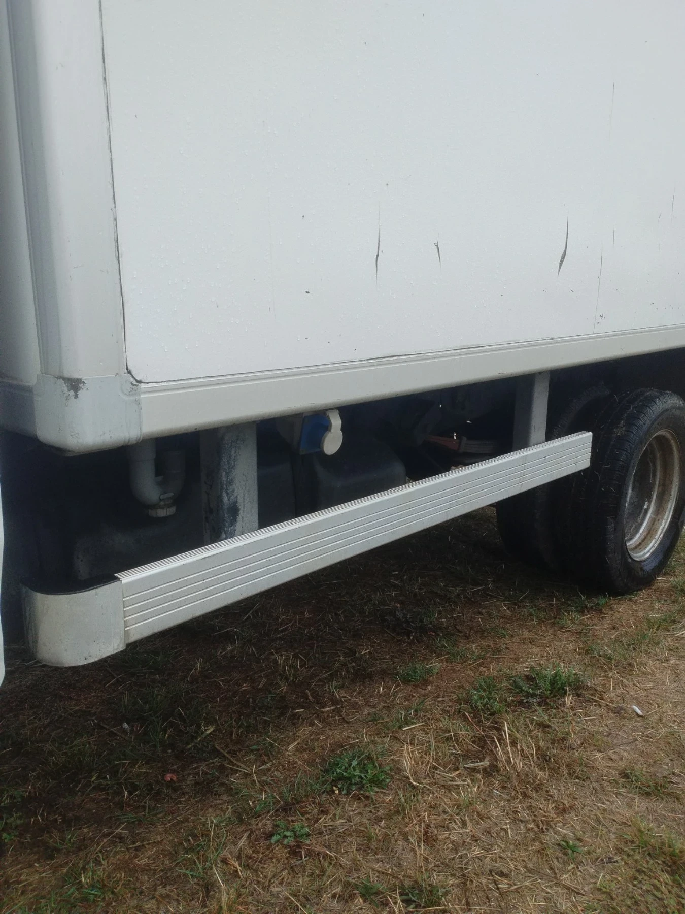 Iveco Daily, снимка 4 - Бусове и автобуси - 56522645