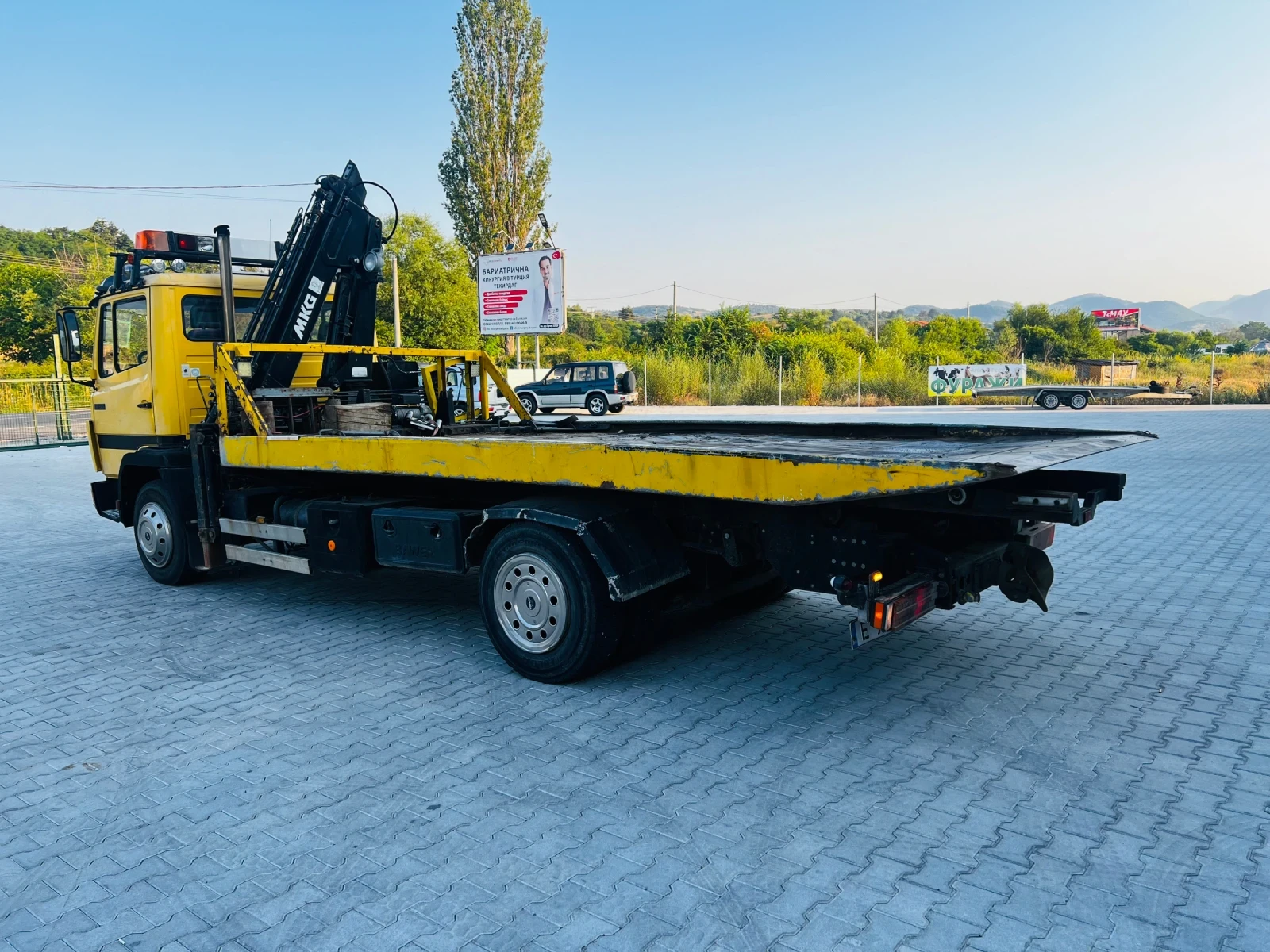 Mercedes-Benz 1120 Пътна помощ с кран, снимка 6 - Камиони - 53871577