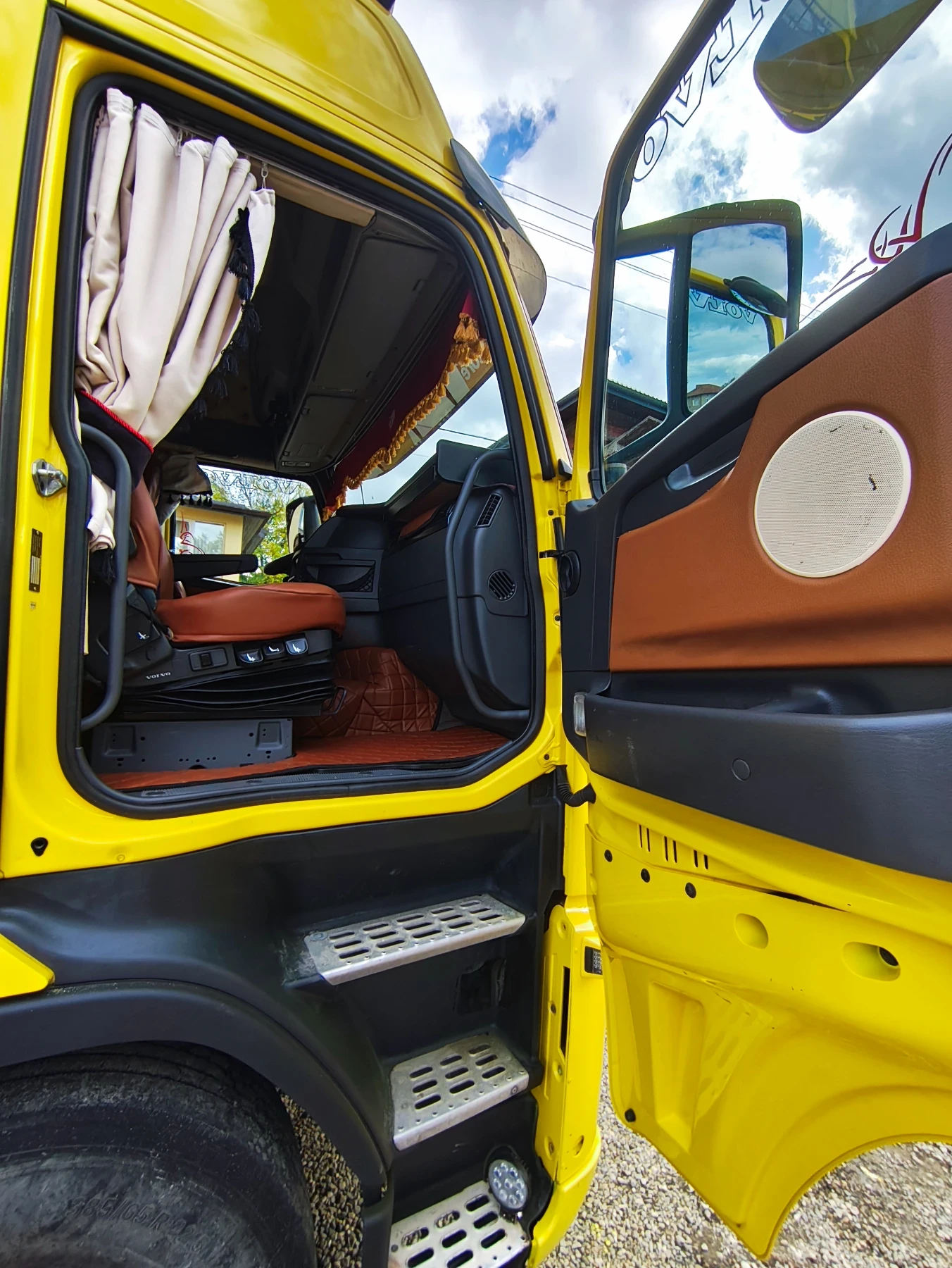 Volvo Fh 420 EEV, снимка 11 - Камиони - 56635488