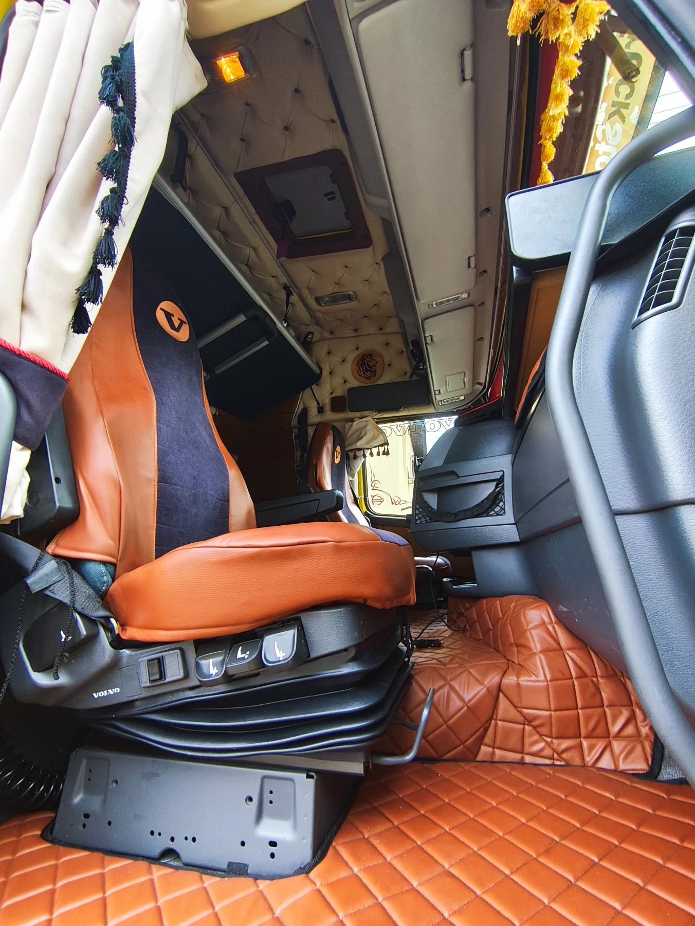 Volvo Fh 420 EEV, снимка 10 - Камиони - 56635488