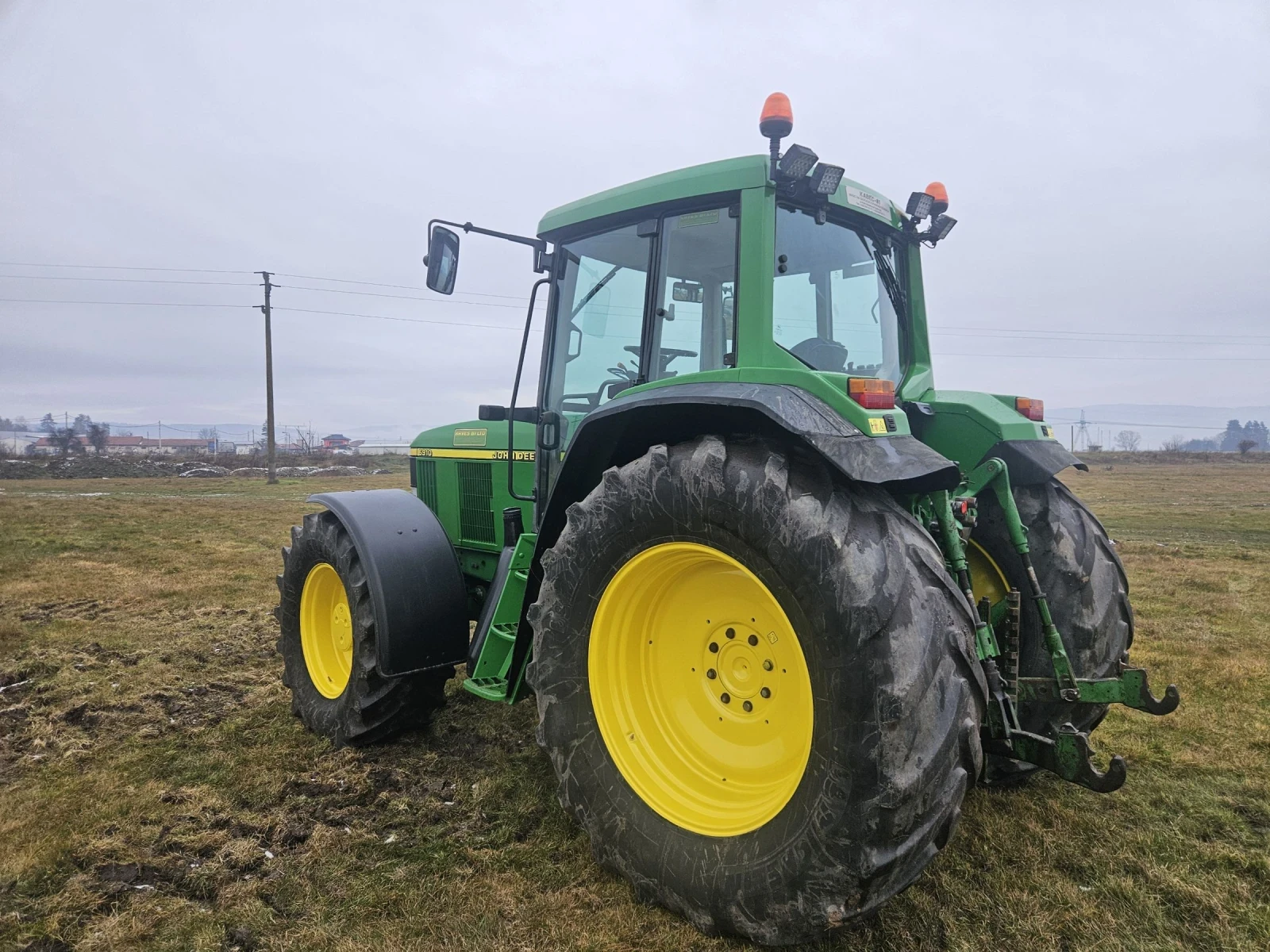 Трактор John Deere 6910 - изображение 9