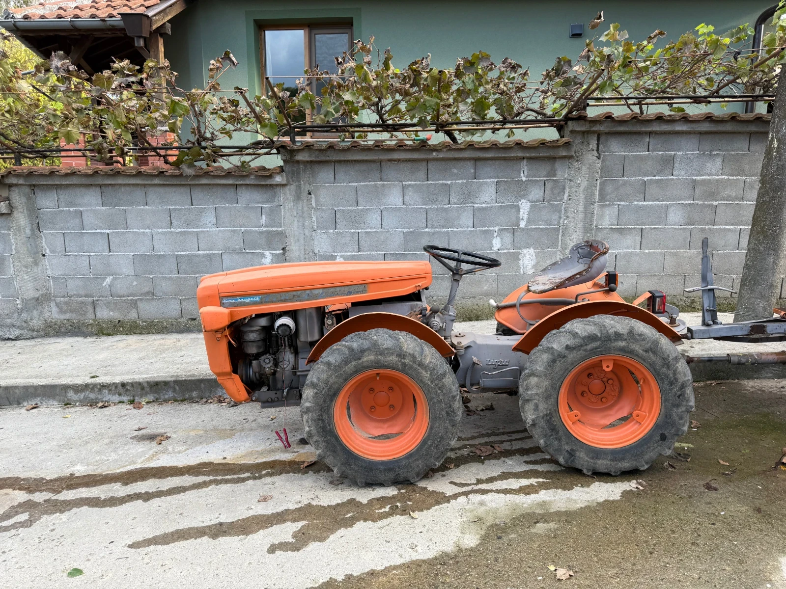 Трактор Antonio Carraro Carraro, снимка 2 - Селскостопанска техника - 53884637