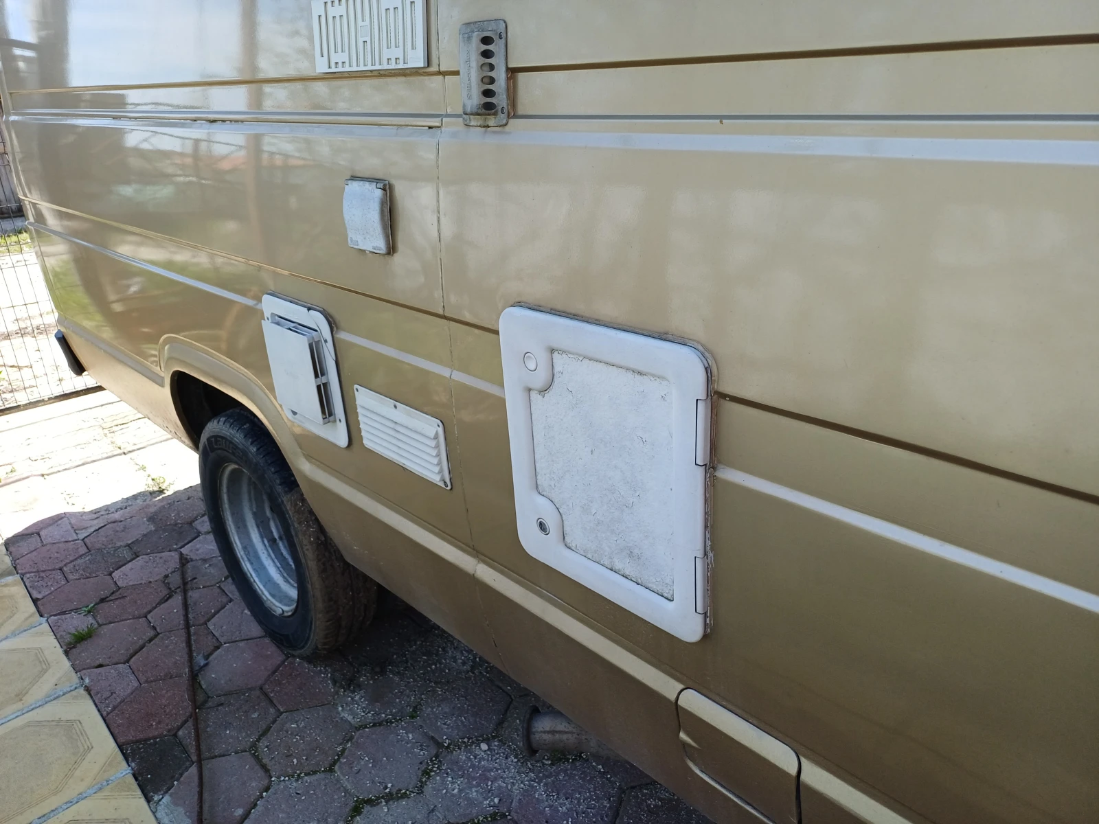 Кемпер Други Iveco, снимка 4 - Каравани и кемпери - 54251652