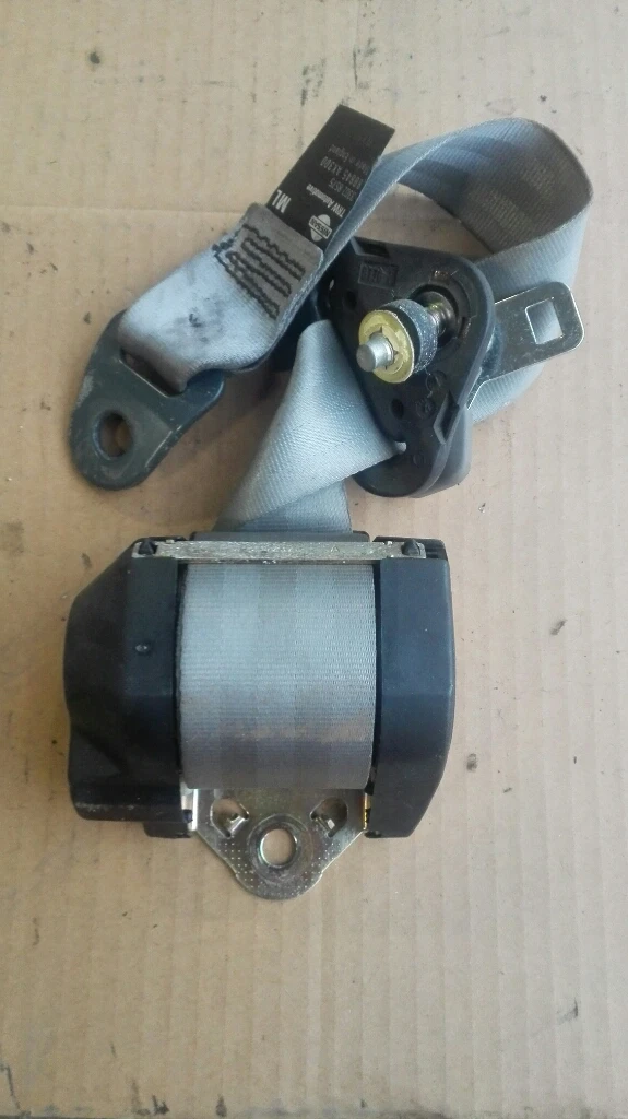 Колан заден ляв Нисан Микра 4врати