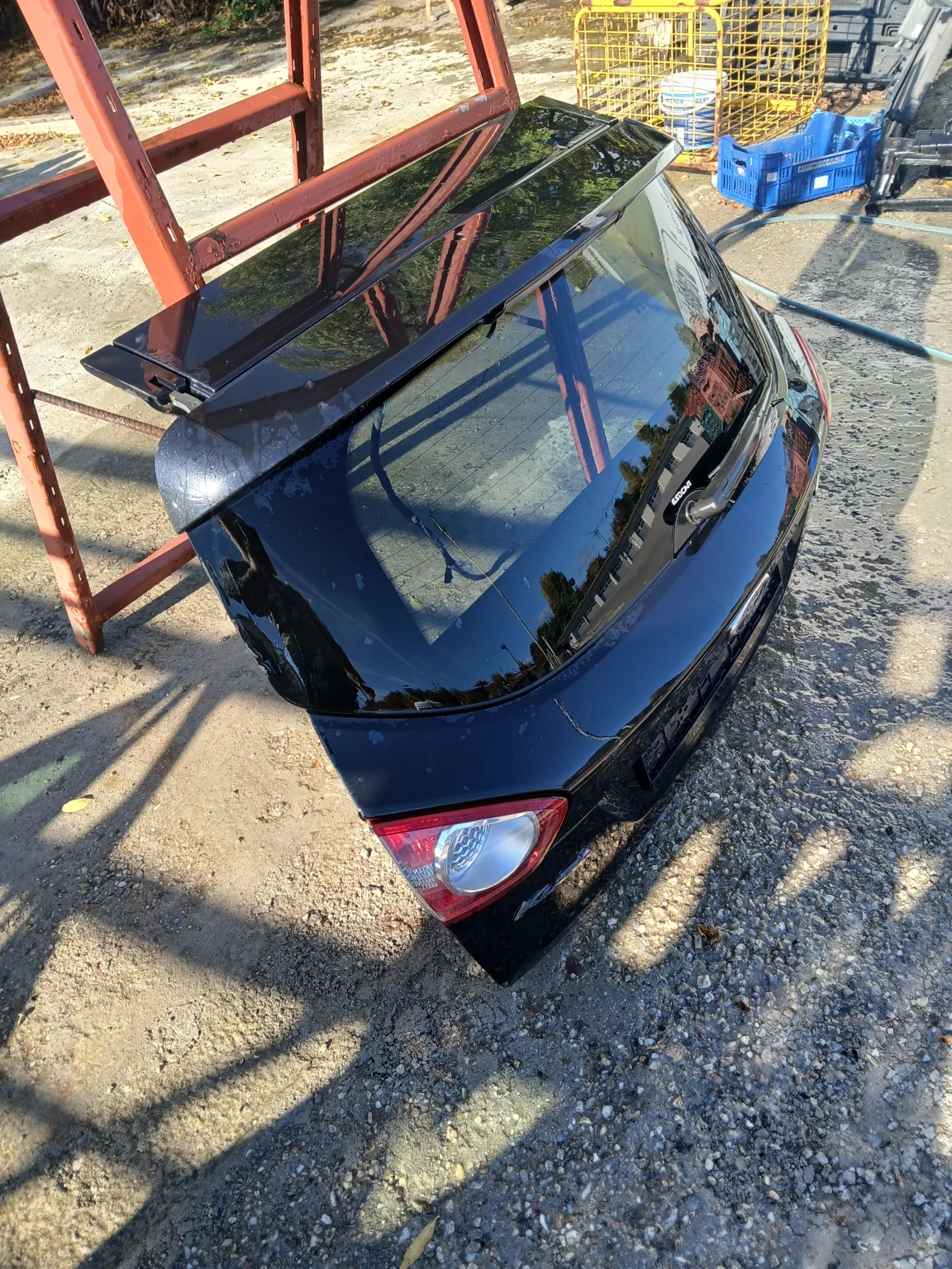 Капак заден Ford Kuga 2010г , снимка 2 - Части - 56656183
