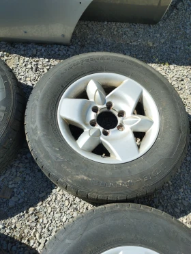    235/70R16  Nissan Terrano | Mobile.bg    4