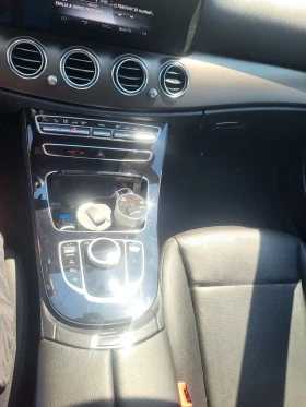 Mercedes-Benz E 200, снимка 6