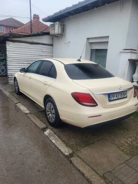 Mercedes-Benz E 200, снимка 15