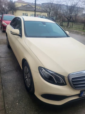 Mercedes-Benz E 200, снимка 17