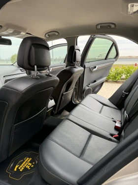 Mercedes-Benz C 220 OM646 Aвтомат топ състояние !!!, снимка 11