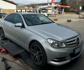 Mercedes-Benz C 220, снимка 4