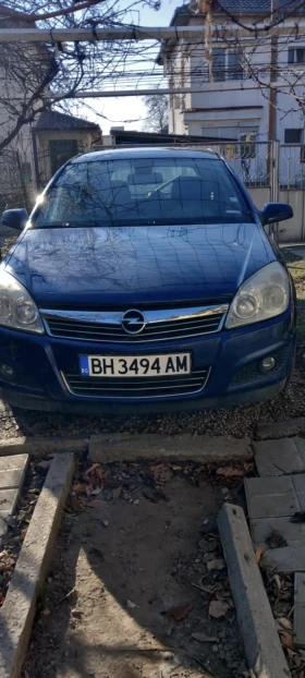 Opel Astra 1.7 CDTI / 09 г., снимка 2