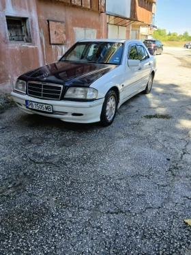  Mercedes-Benz C 250