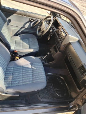 VW Golf 1.8 моно ! автоматик ! хидравлика !  - 1400 € / 2738.16 лв. - 53850556 8