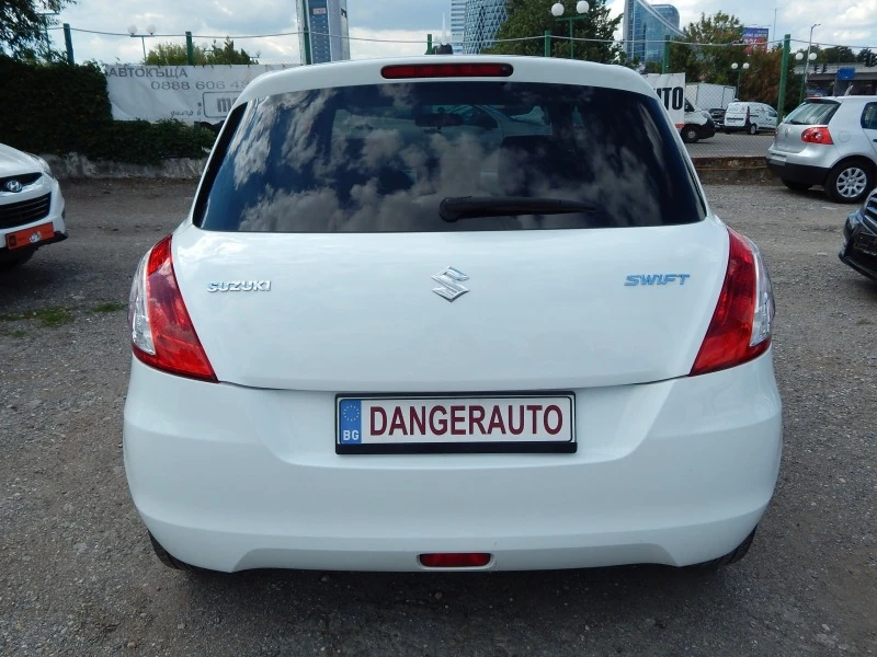 Suzuki Swift 1.3DDIS* EURO5* , снимка 5 - Автомобили и джипове - 46484655