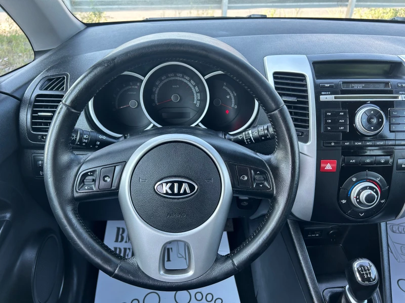 Kia Venga 1.4 CRDI  , снимка 11 - Автомобили и джипове - 47862728