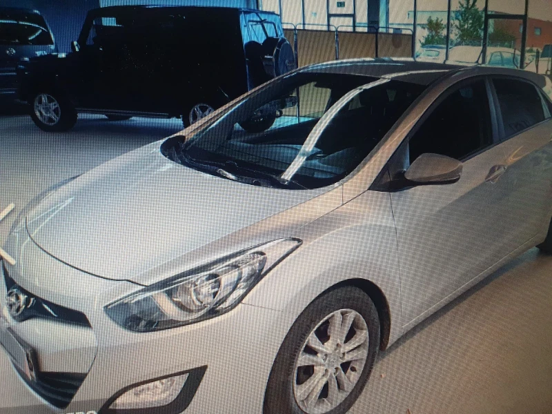 Hyundai I30 1.6  D LED   6 skr. PODGREV  NOVA NOVA EUR 5, снимка 1 - Автомобили и джипове - 47953456