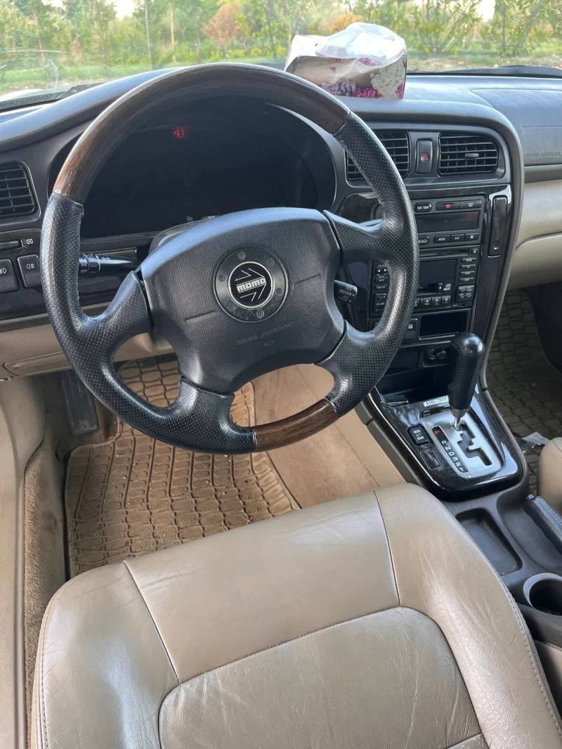 Subaru Outback 3.0 H6, снимка 9 - Автомобили и джипове - 48048138