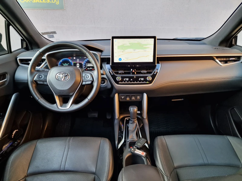 Toyota Corolla Cross 2.0 Luxury, снимка 14 - Автомобили и джипове - 48318033