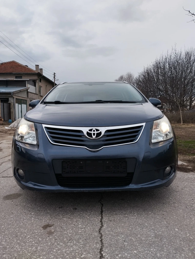 Toyota Avensis 1.8 valvematic, снимка 1 - Автомобили и джипове - 48358145