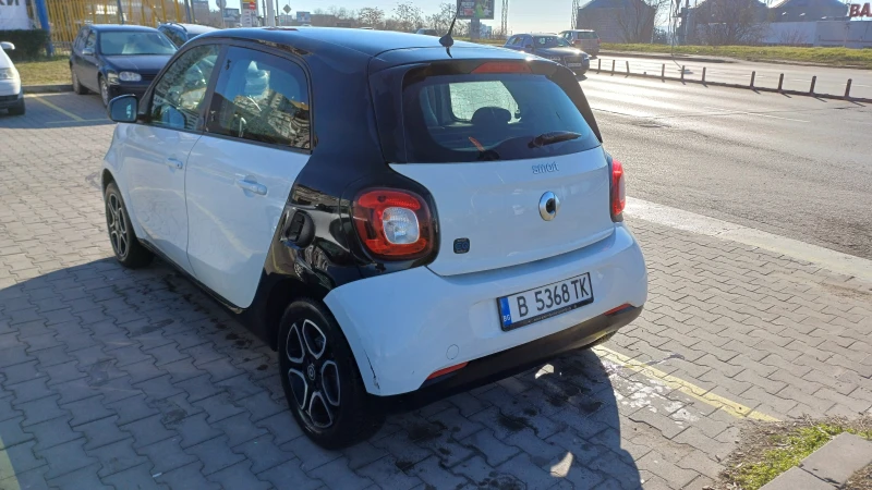 Smart Forfour, снимка 4 - Автомобили и джипове - 48575560